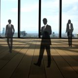 銀行リテール営業で働くビジネスパーソンの資格取得を考える　昇進昇格は！？年収UP！？将来は？